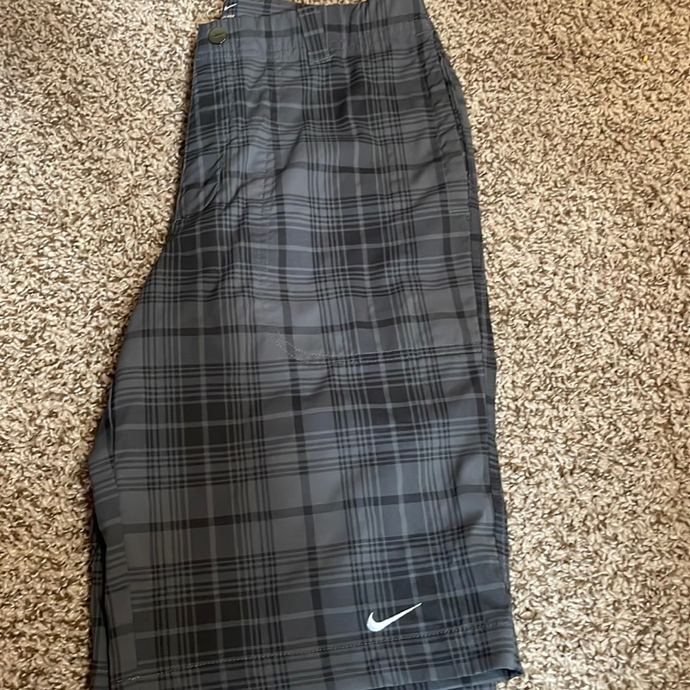 Men’s Nike Golf Shorts